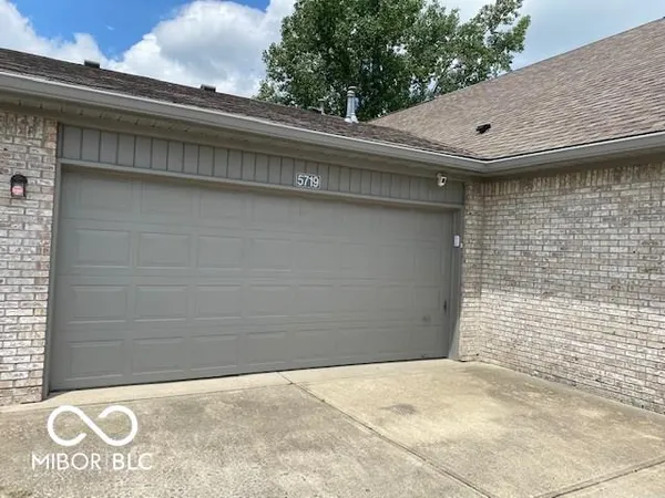 $243,000 | 5719 Quail Pointe Lane, Indianapolis, IN 46237