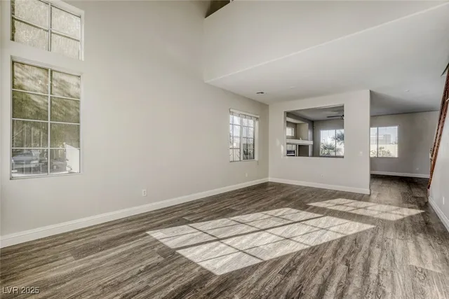 $3,000 | 9382 Monterey Cliffs Avenue, Las Vegas, NV 89148