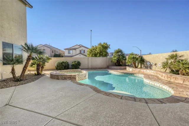 $3,000 | 9382 Monterey Cliffs Avenue, Las Vegas, NV 89148