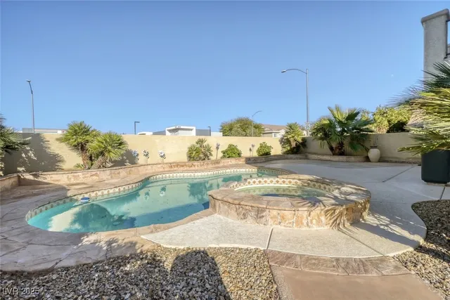$3,000 | 9382 Monterey Cliffs Avenue, Las Vegas, NV 89148