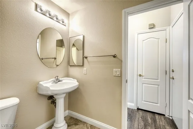 $3,000 | 9382 Monterey Cliffs Avenue, Las Vegas, NV 89148