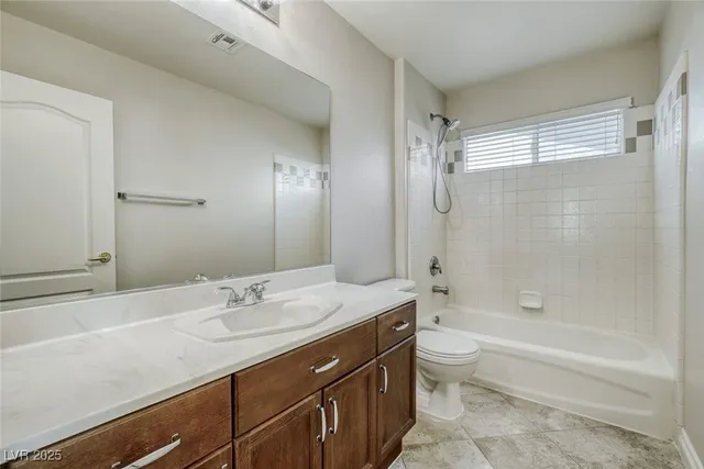 $3,000 | 9382 Monterey Cliffs Avenue, Las Vegas, NV 89148