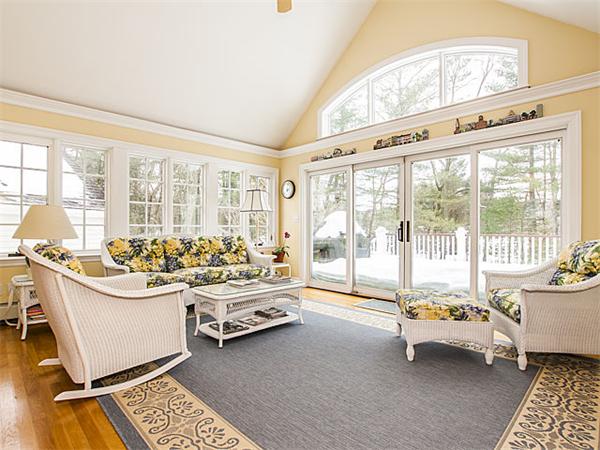 217 Westerly Road Weston, MA 02493 - Photo 8 of 16