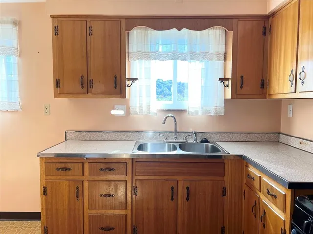 $220,000 | 3020 Mintwood Drive, Lower Burrell, PA 15068