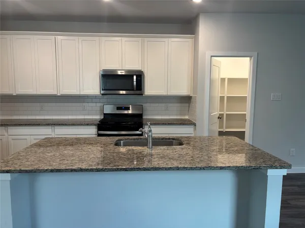 $3,500 | 5735 Blue Grama Drive, Katy, TX 77493