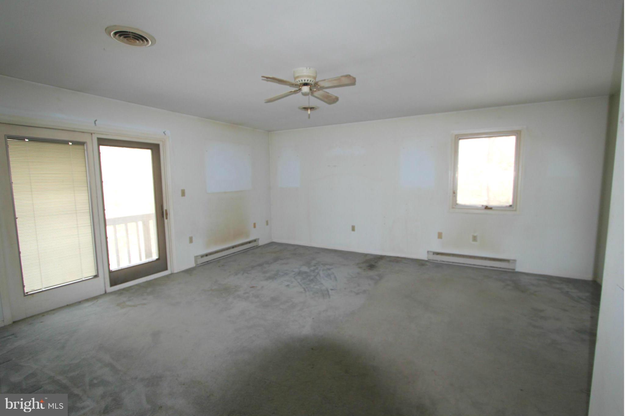 6198 Timber Ridge Road Berkeley Springs, WV 25411 - Photo 5 of 29 Bedroom (Master)