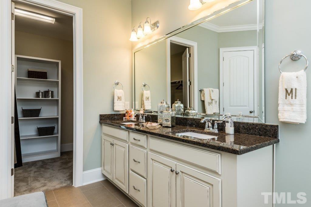 3017 Adonis Circle Raleigh, NC 27612 - Photo 16 of 25