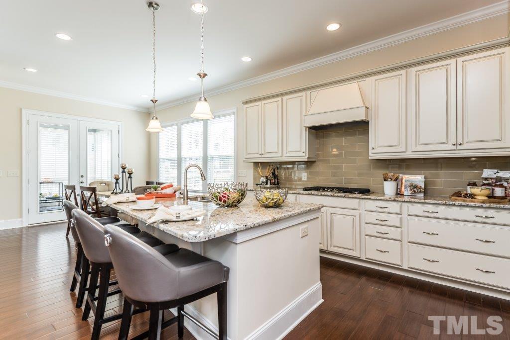 3017 Adonis Circle Raleigh, NC 27612 - Photo 9 of 25