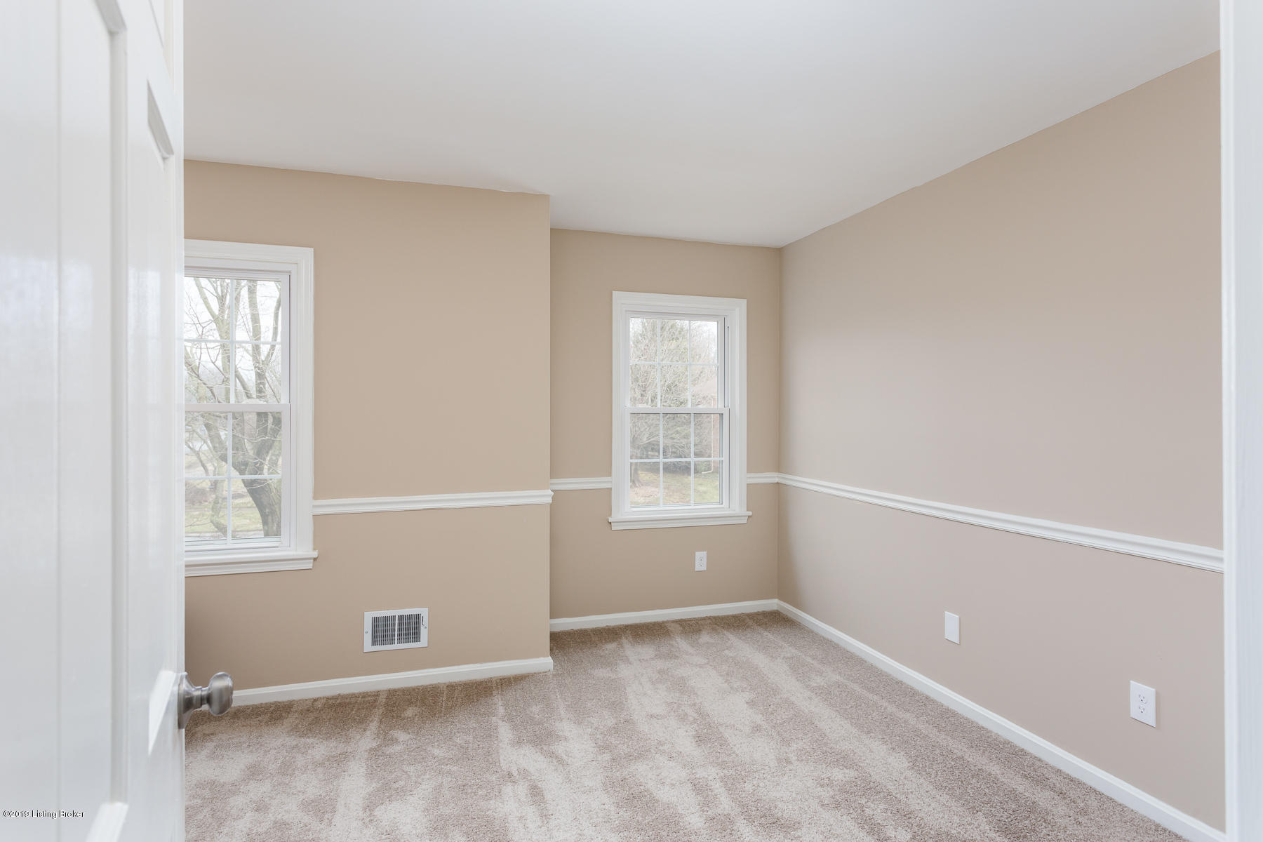 806 Farmingham Road Louisville, KY 40243 - Photo 28 of 43 806 Farmingham Rd