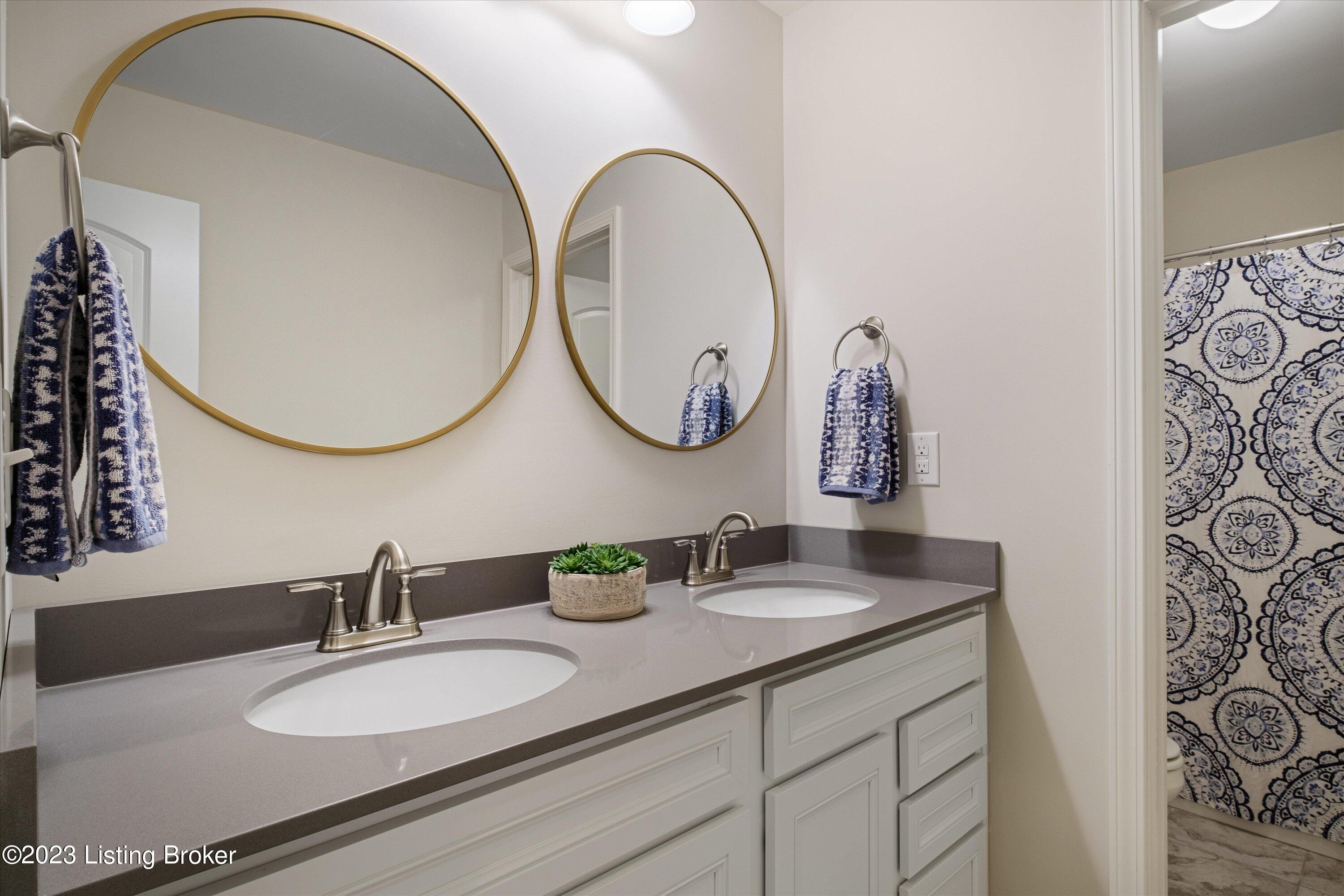 531 Wooded Falls Road Louisville, KY 40243 - Photo 28 of 33 2nd Full Bath (2nd Floor)