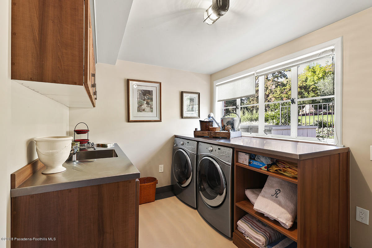 995 Hampton Road Arcadia, CA 91006 - Photo 114 of 126 Second laundry room in the garage