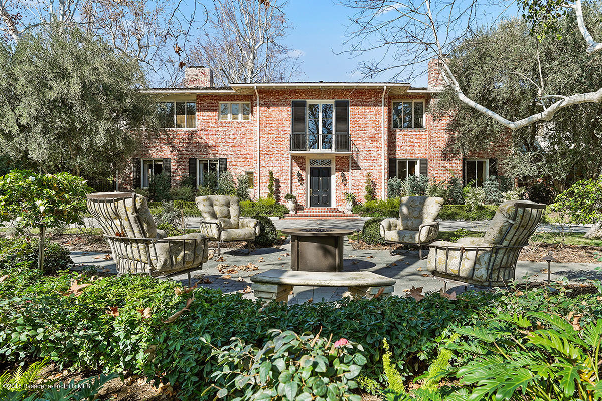 995 Hampton Road Arcadia, CA 91006 - Photo 3 of 126 Front view of home