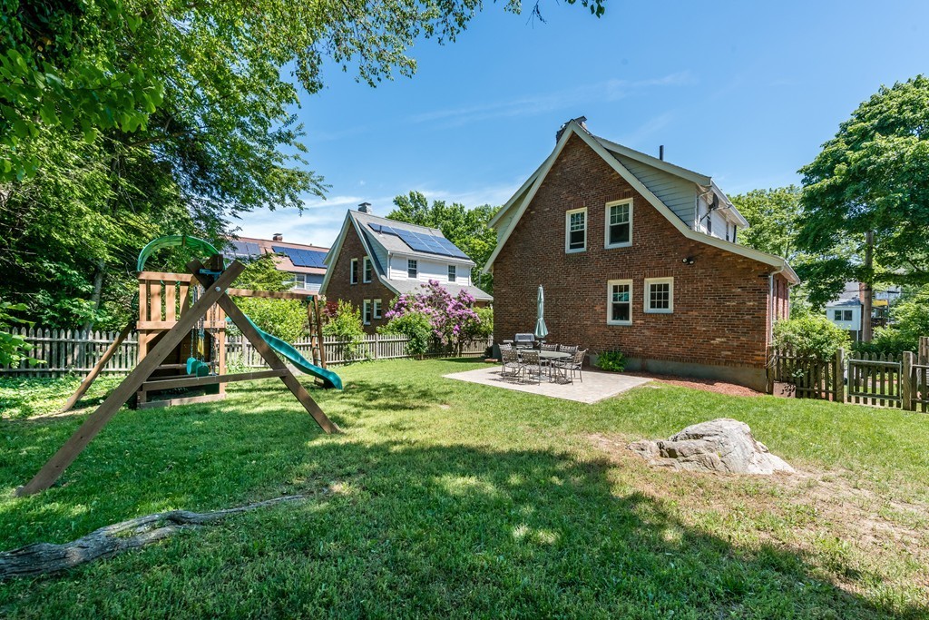 25 Valentine Road Arlington, MA 02476 - Photo 11 of 13 Gallery Image 11