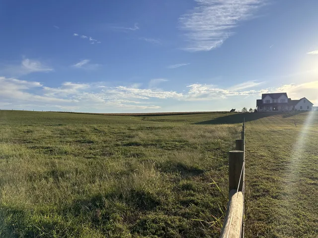 $900,000 | 3765 S Road, Cadiz, KY 42211