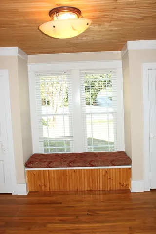 $1,900 | 521 West Main Street, McMinnville, TN 37110