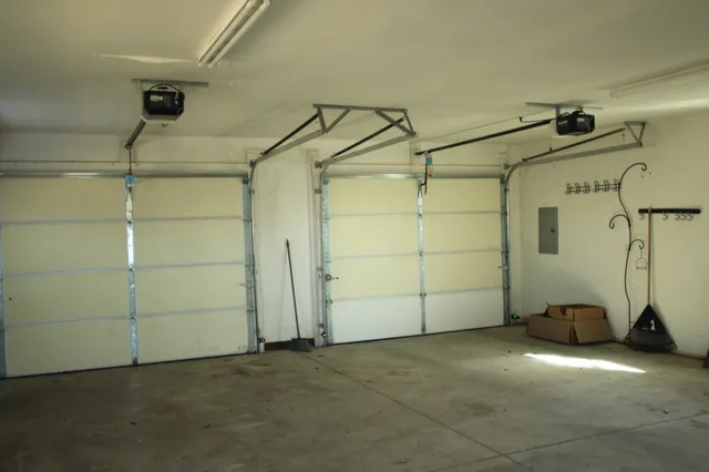 $1,900 | 521 West Main Street, McMinnville, TN 37110