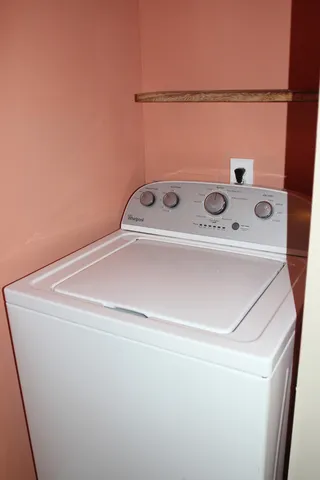 $1,900 | 521 West Main Street, McMinnville, TN 37110