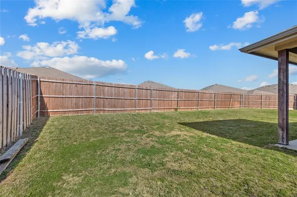 $2,495 | 3204 Montego Bay Lane, Fort Worth, TX 76123