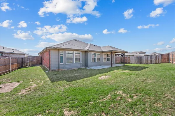 $2,495 | 3204 Montego Bay Lane, Fort Worth, TX 76123
