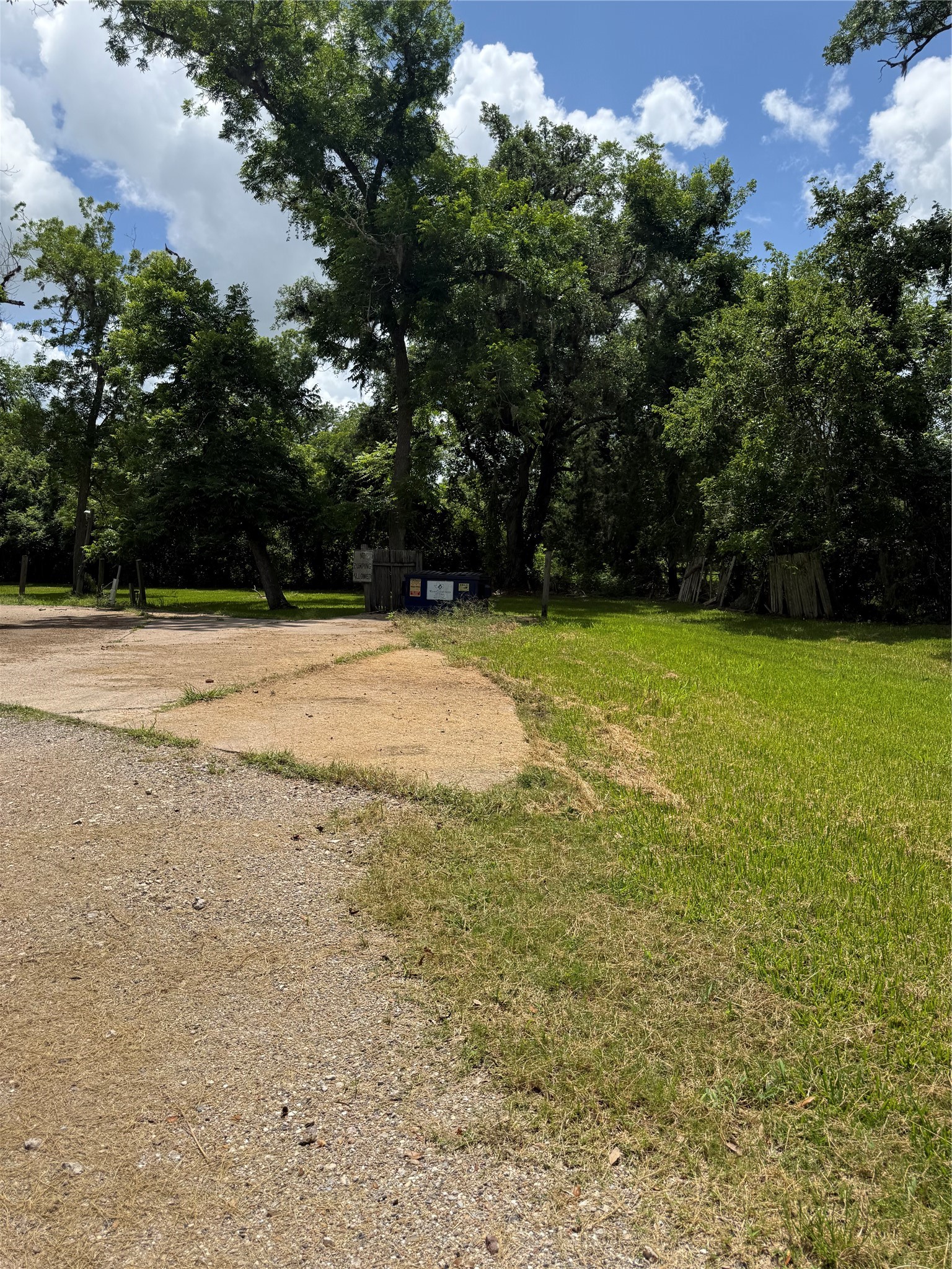 9339 FM 524 Road Sweeny, TX 77480 - Photo 9 of 16 TRASH DROP OFF
