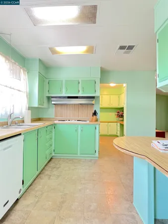 $149,900 | 198 Kona Circle, Unit 198, Pittsburg, CA 94565