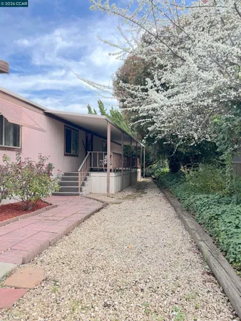 $149,900 | 198 Kona Circle, Unit 198, Pittsburg, CA 94565