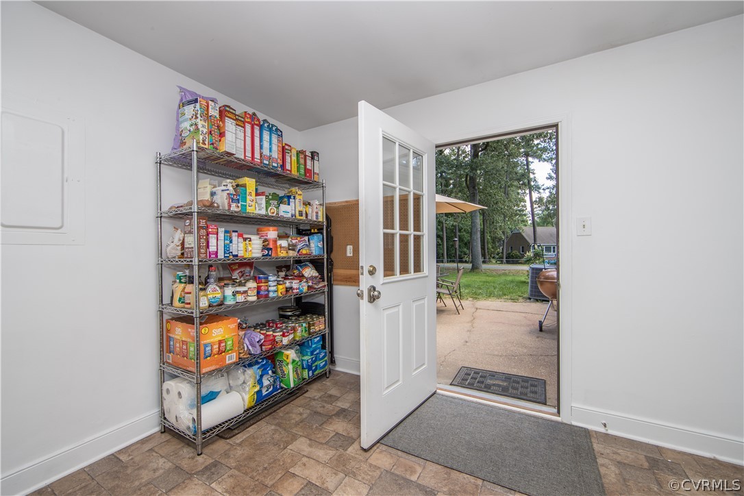 201 Stanmore Road North Chesterfield, VA 23236 - Photo 22 of 30 Gallery Image 22
