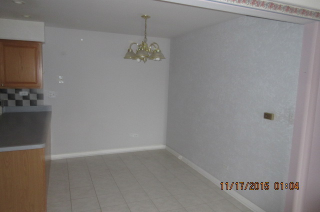 4809 West Engle Road, Unit 3C Alsip, IL 60803 - Photo 3 of 9