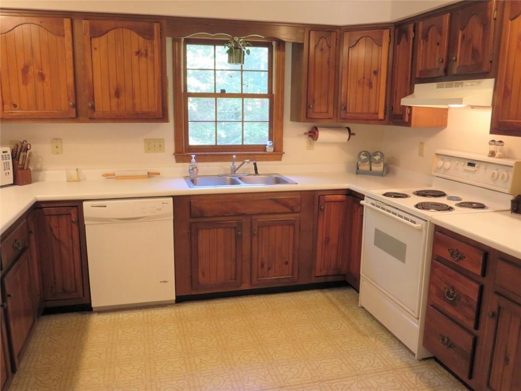 124 Rollingwood Road Eliot, ME 03903 - Photo 7 of 29 Photo
