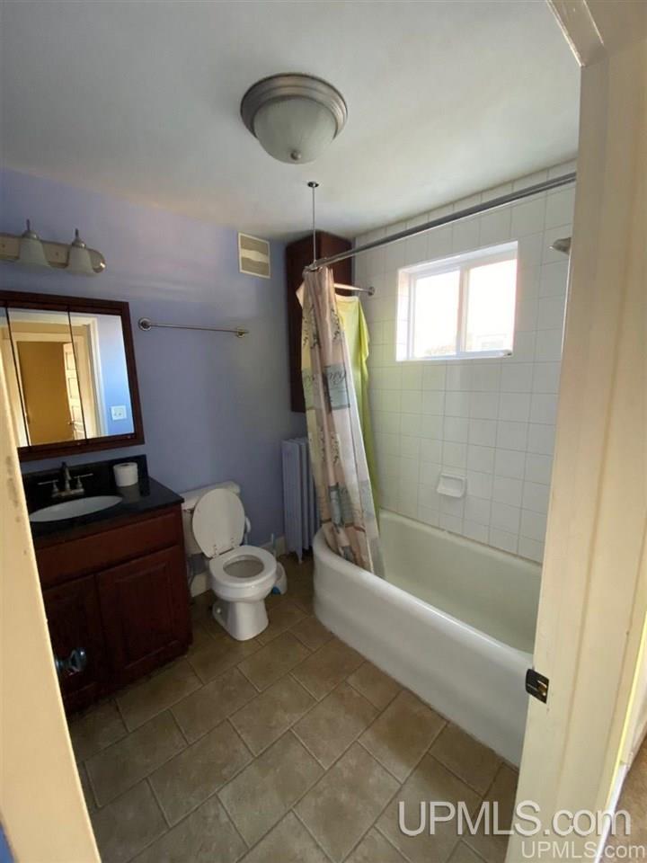 346 West Division Street Ishpeming, MI 49849 - Photo 26 of 39 Gallery Image 26