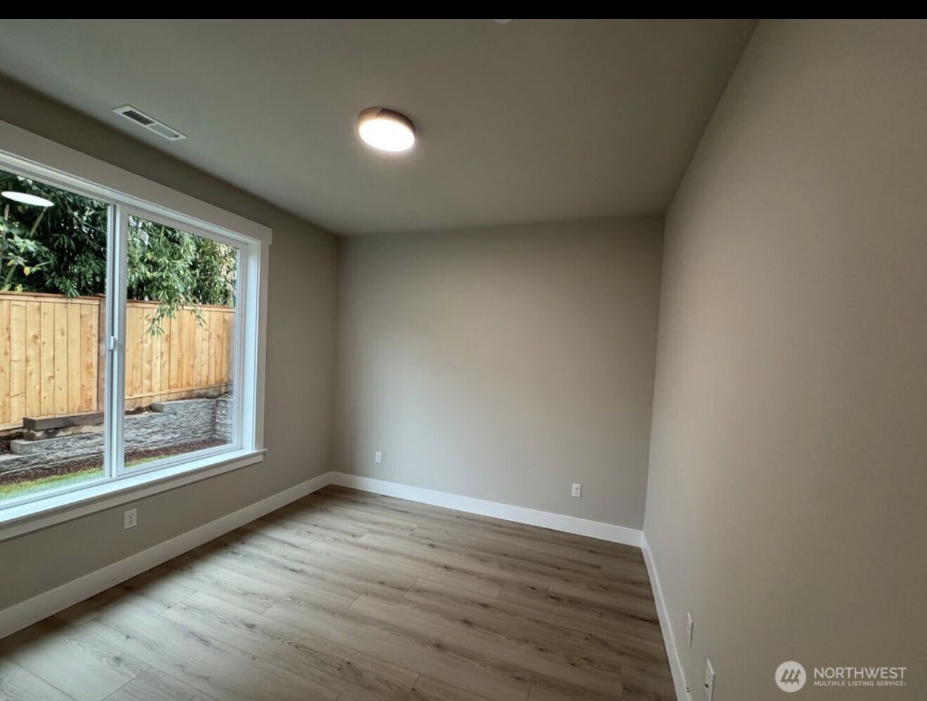 906 232nd Street Southeast Bothell, WA 98021 - Photo 9 of 15
