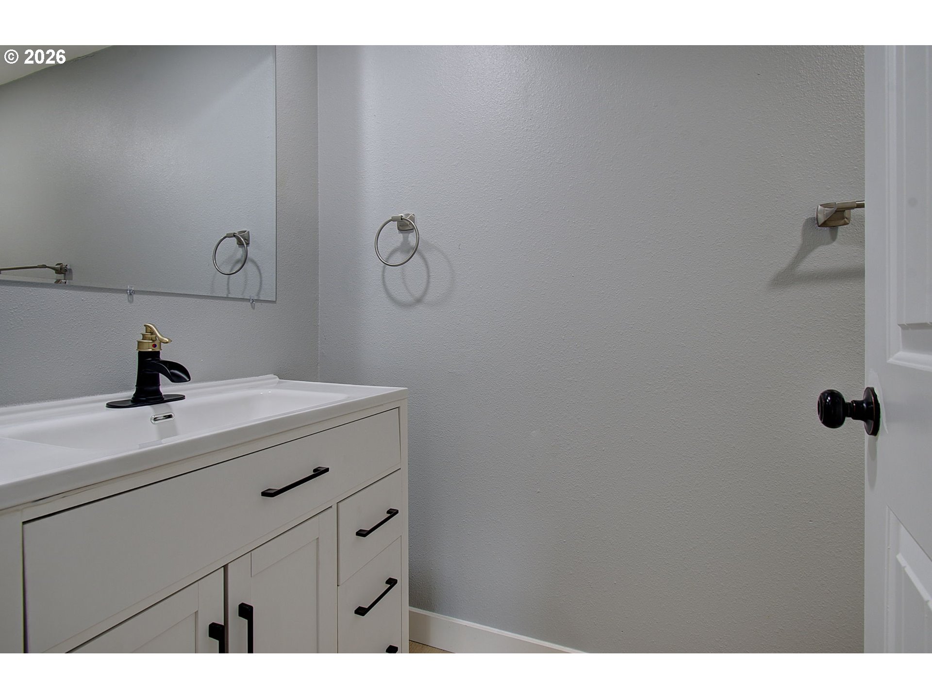 154 Graystone Road Kalama, WA 98625 - Photo 25 of 32 Bathroom