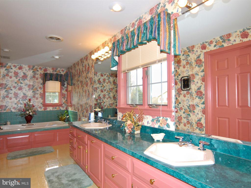 11 Fairland Road Manheim, PA 17545 - Photo 19 of 31 Gallery Image 19
