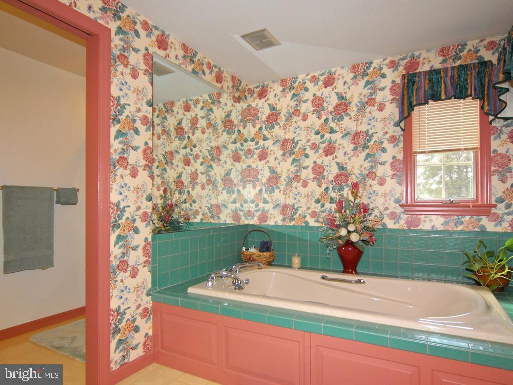 11 Fairland Road Manheim, PA 17545 - Photo 20 of 31 Gallery Image 20