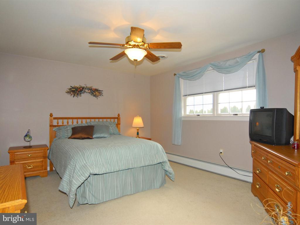 11 Fairland Road Manheim, PA 17545 - Photo 21 of 31 Gallery Image 21