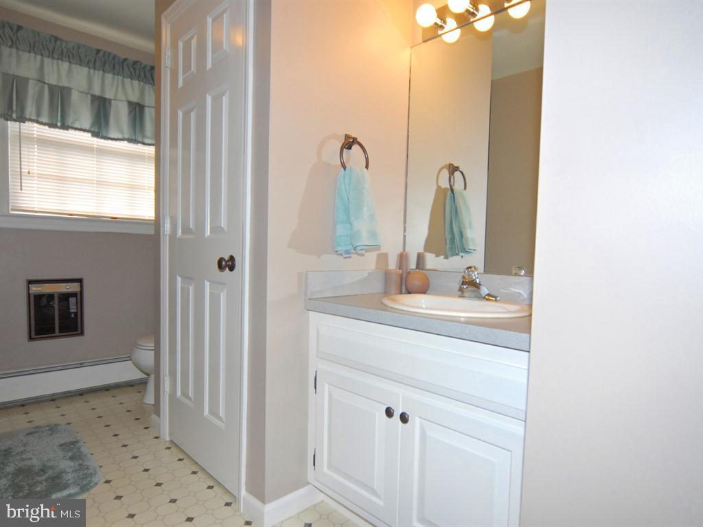 11 Fairland Road Manheim, PA 17545 - Photo 24 of 31 Gallery Image 24