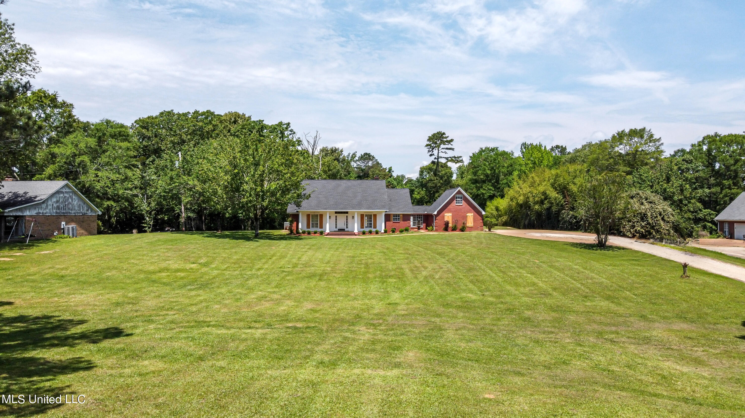 1430 Davis Road Terry, MS 39170 - Photo 8 of 73 1430 Davis Road drone-18
