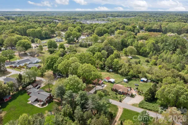 $335,000 | 137 Foursquare Road, Mooresville, NC 28115