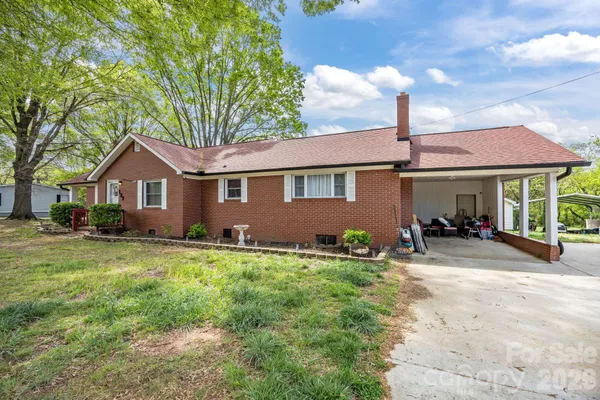 $335,000 | 137 Foursquare Road, Mooresville, NC 28115