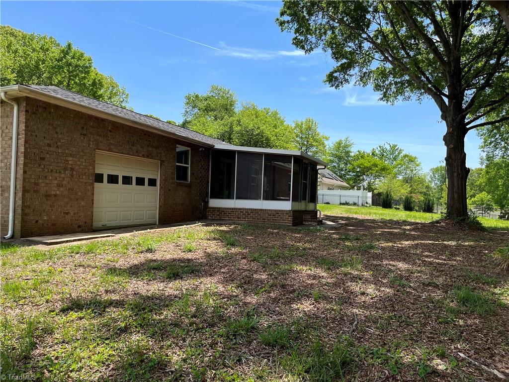 4158 Hubbard Road Winston-Salem, NC 27101 - Photo 15 of 16 Gallery Image 15