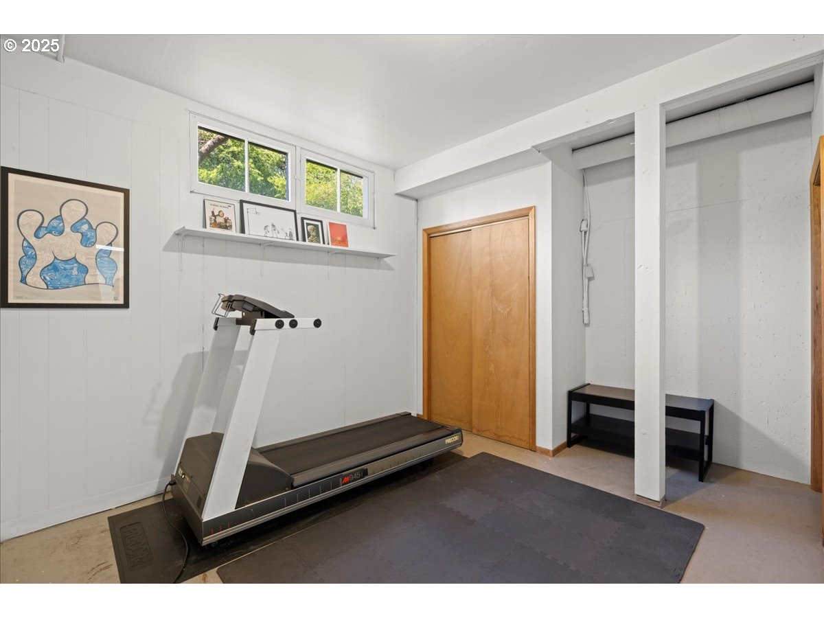 5400 Southwest Scholls Ferry Road Portland, OR 97225 - Photo 31 of 33 Gallery Image 31