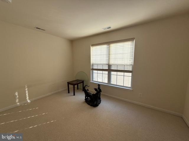 121 Einstein Way Cranbury, NJ 08512 - Photo 16 of 33 a room with window and a table