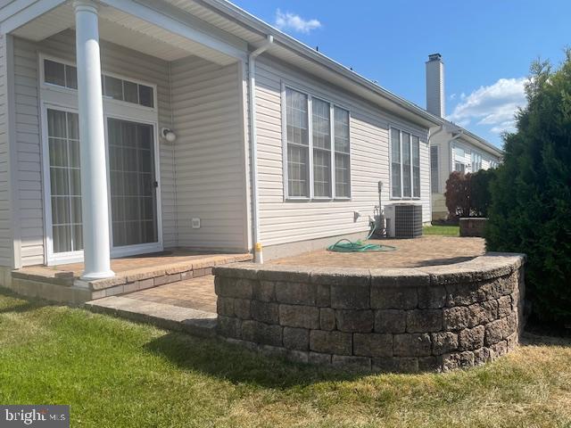 121 Einstein Way Cranbury, NJ 08512 - Photo 24 of 33 a front view of a house with a yard