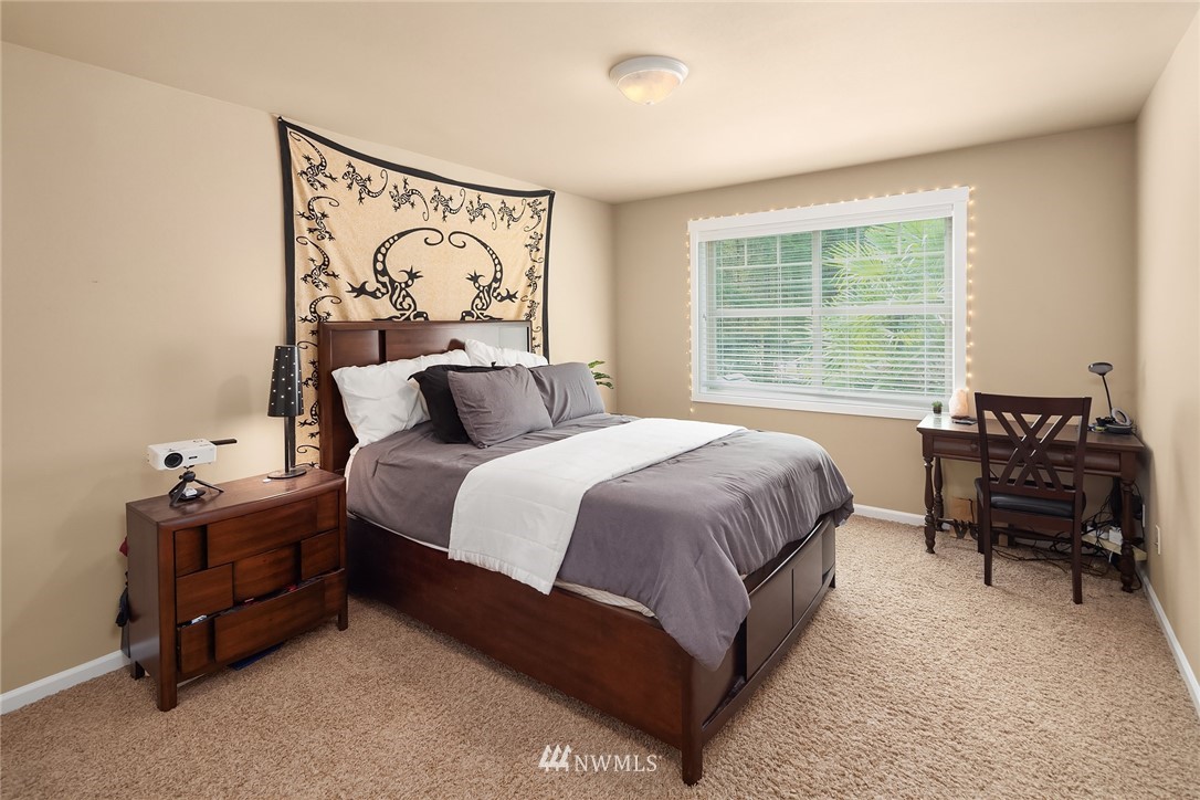 3351 Southwest Lake Helena Road Port Orchard, WA 98367 - Photo 22 of 34 Gallery Image 22