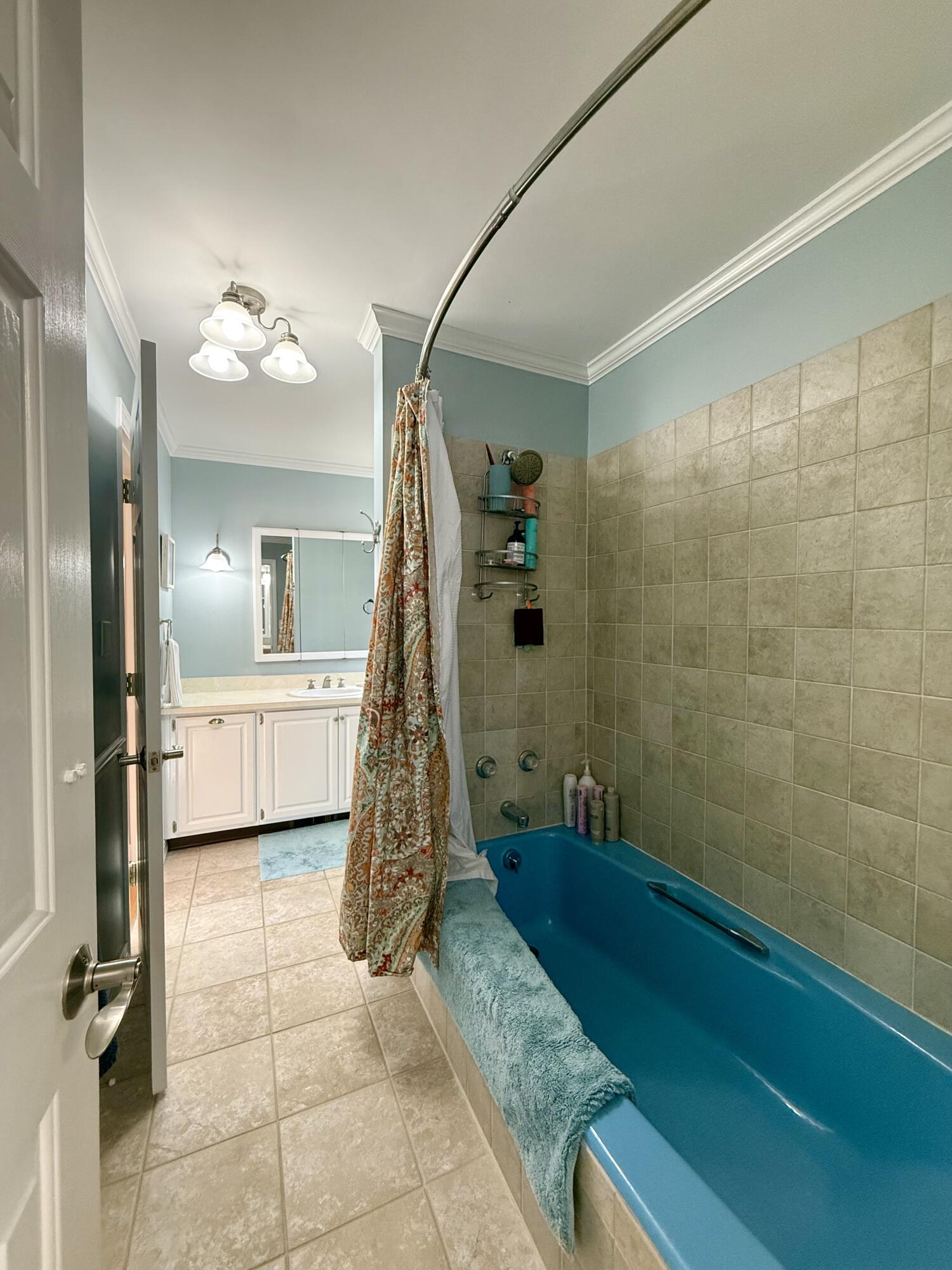 918 Main Street Calais, ME 04619 - Photo 75 of 121 Shower in Second bathroom