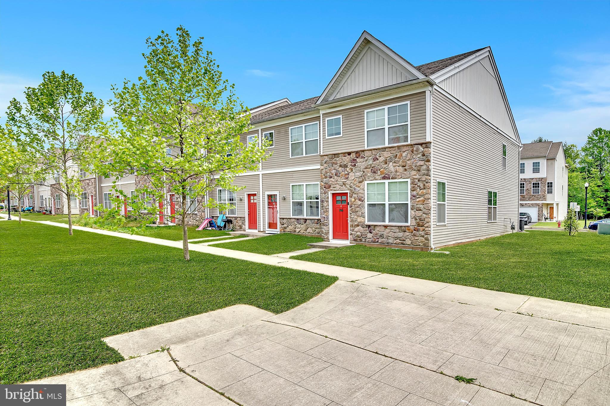 31 Rowand Way East Clementon, NJ 08021 - Photo 1 of 26 Front of Home