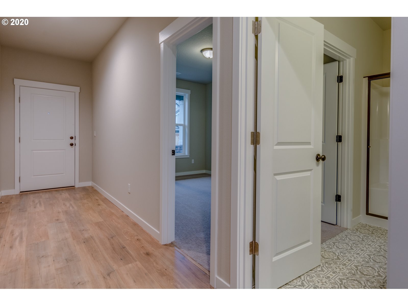 8601 North 2nd Loop, Unit LT10 Ridgefield, WA 98642 - Photo 3 of 32