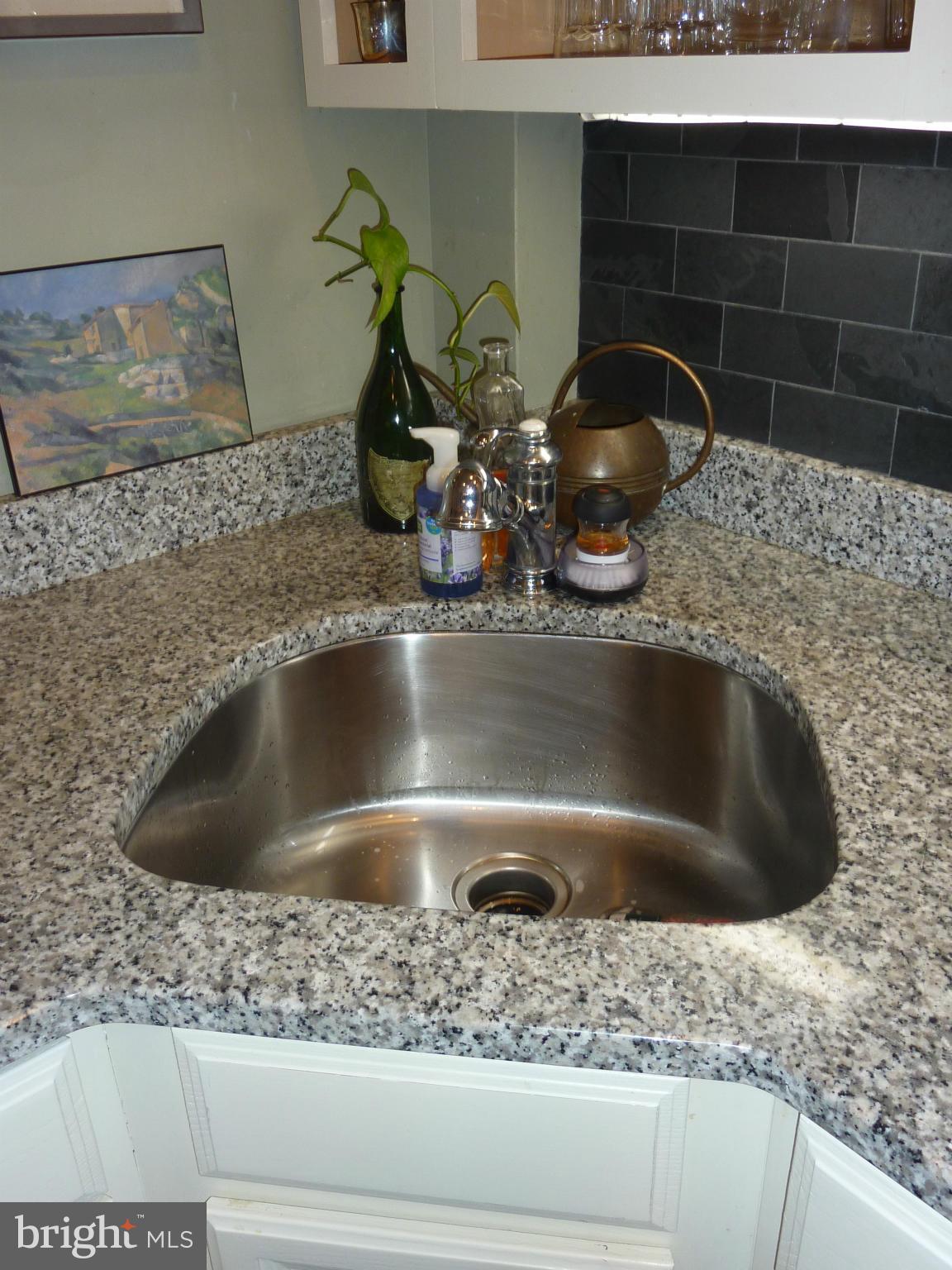 3827 Keswick Road Baltimore, MD 21211 - Photo 14 of 26 Kitchen