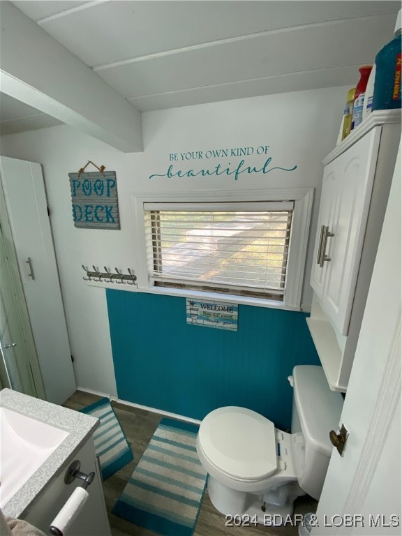 1735 Lick Creek Road Edwards, MO 65326 - Photo 18 of 34