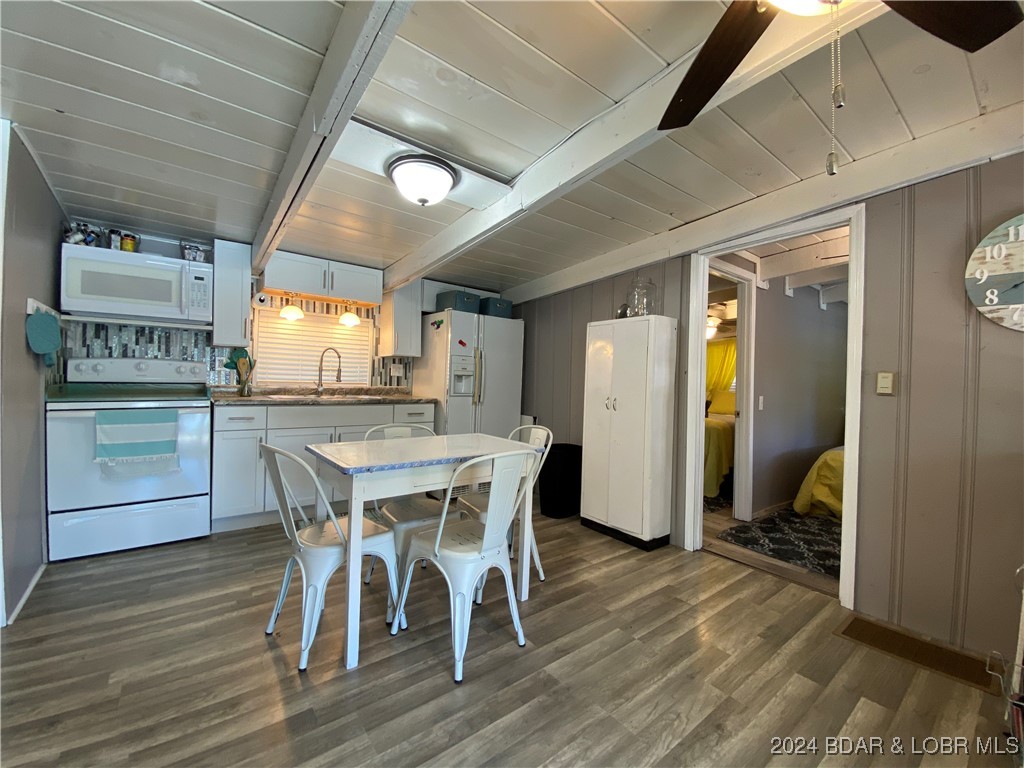 1735 Lick Creek Road Edwards, MO 65326 - Photo 6 of 34